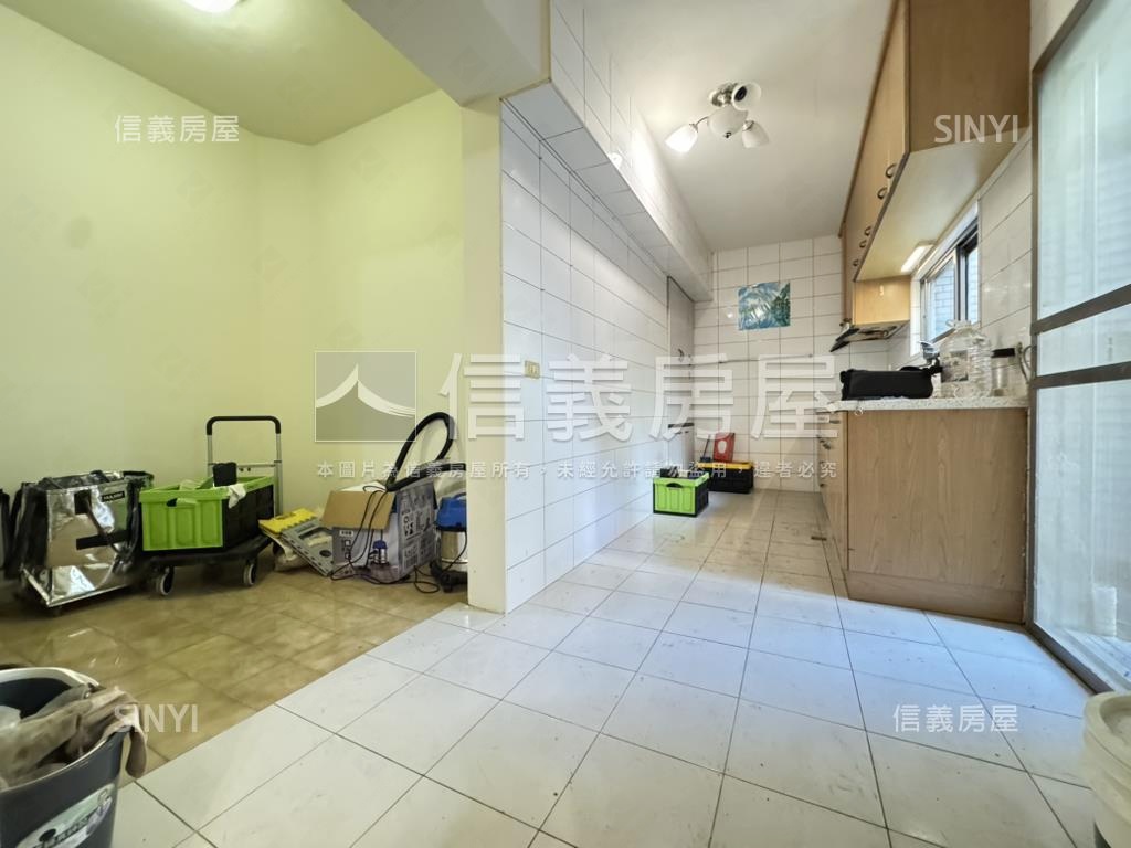 甲桂林美一樓有車位！！！房屋室內格局與周邊環境