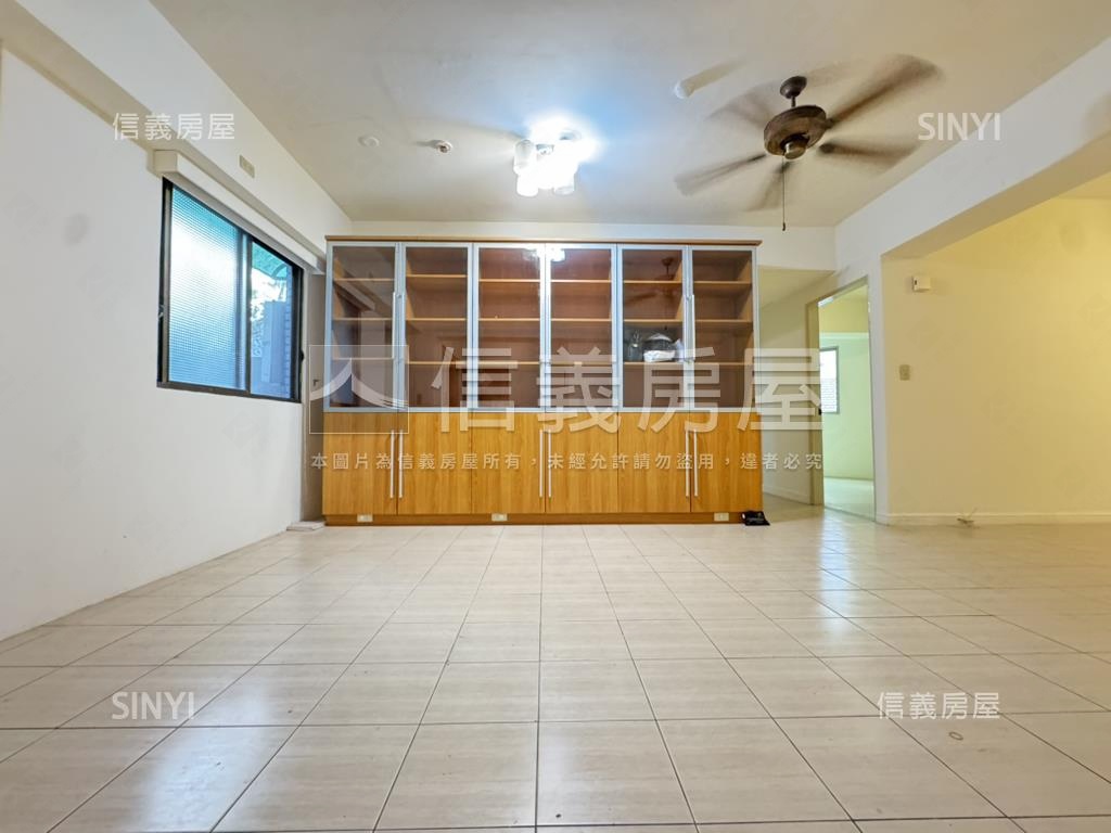 甲桂林美一樓有車位！！！房屋室內格局與周邊環境