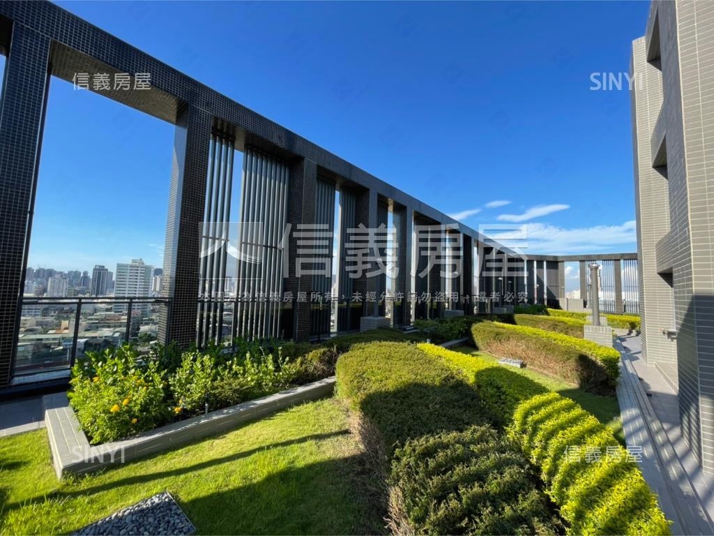 高雄站前高樓邊間採光２房房屋室內格局與周邊環境