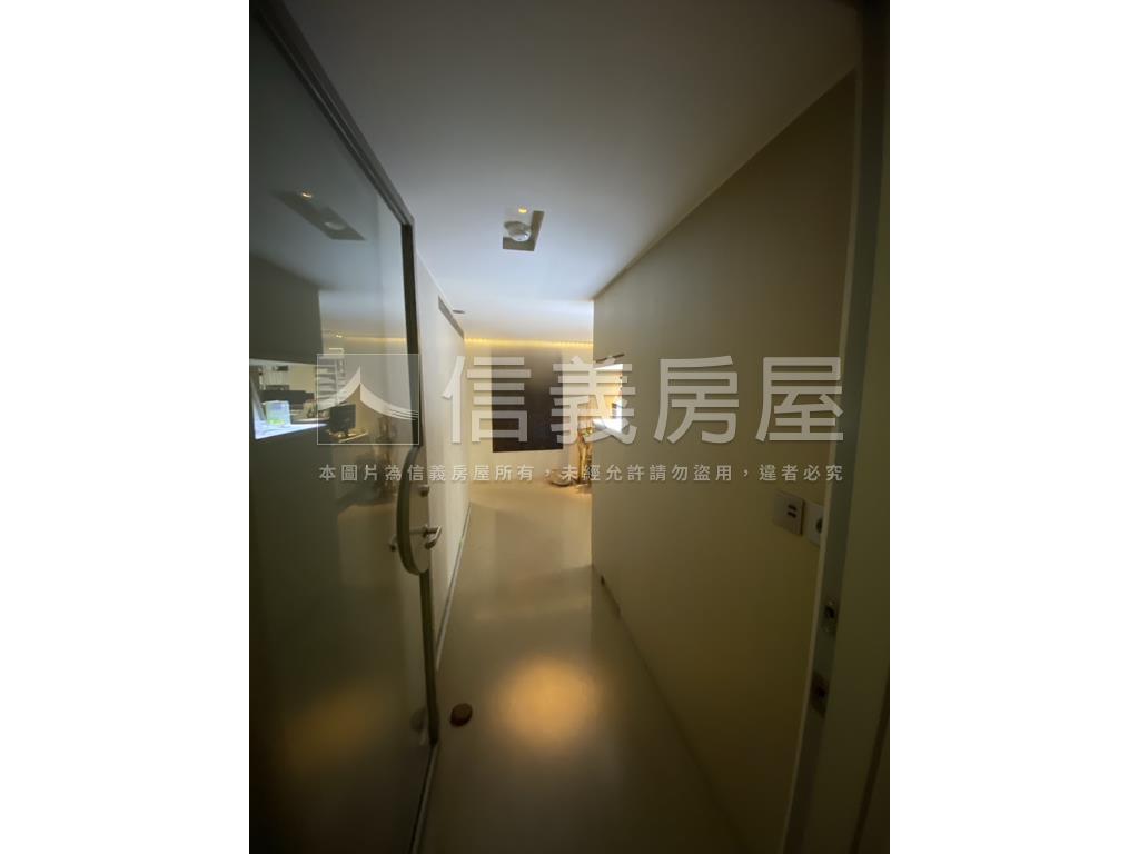 敦化南路空中花園華廈房屋室內格局與周邊環境