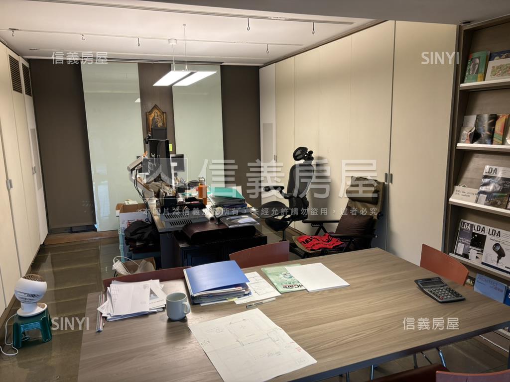 敦化南路空中花園華廈房屋室內格局與周邊環境