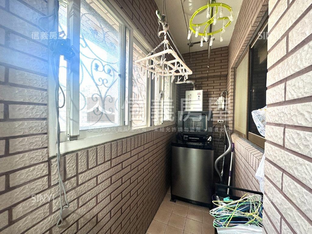 家樂福商圈溫馨成家三房居房屋室內格局與周邊環境