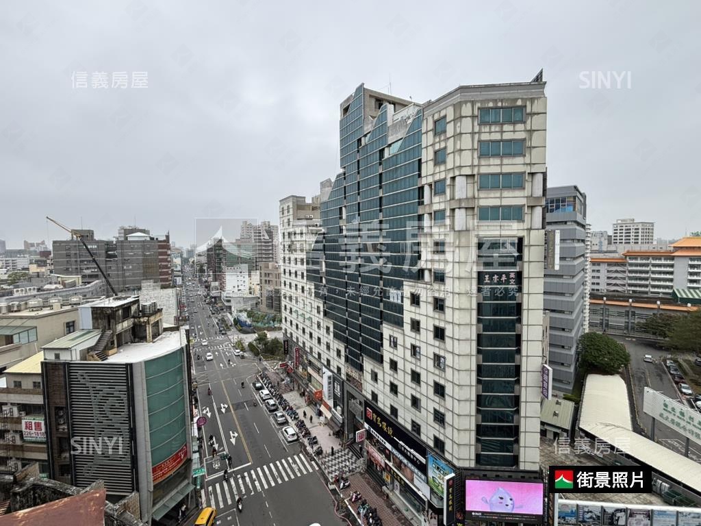 駅前旗艦商用店舖空間房屋室內格局與周邊環境