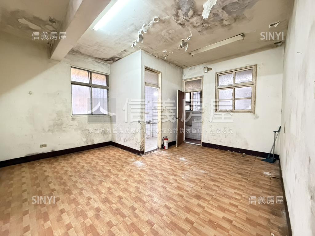 捷運中和站‧邊間三面採光房屋室內格局與周邊環境