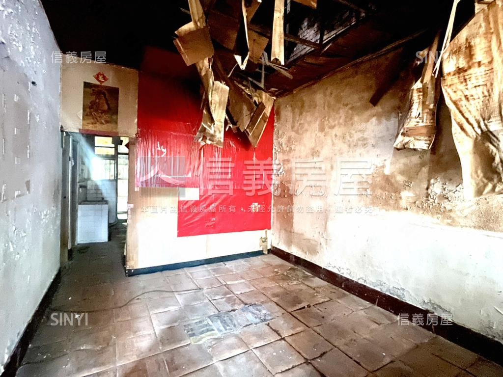 楓樹里靜巷透天房屋室內格局與周邊環境