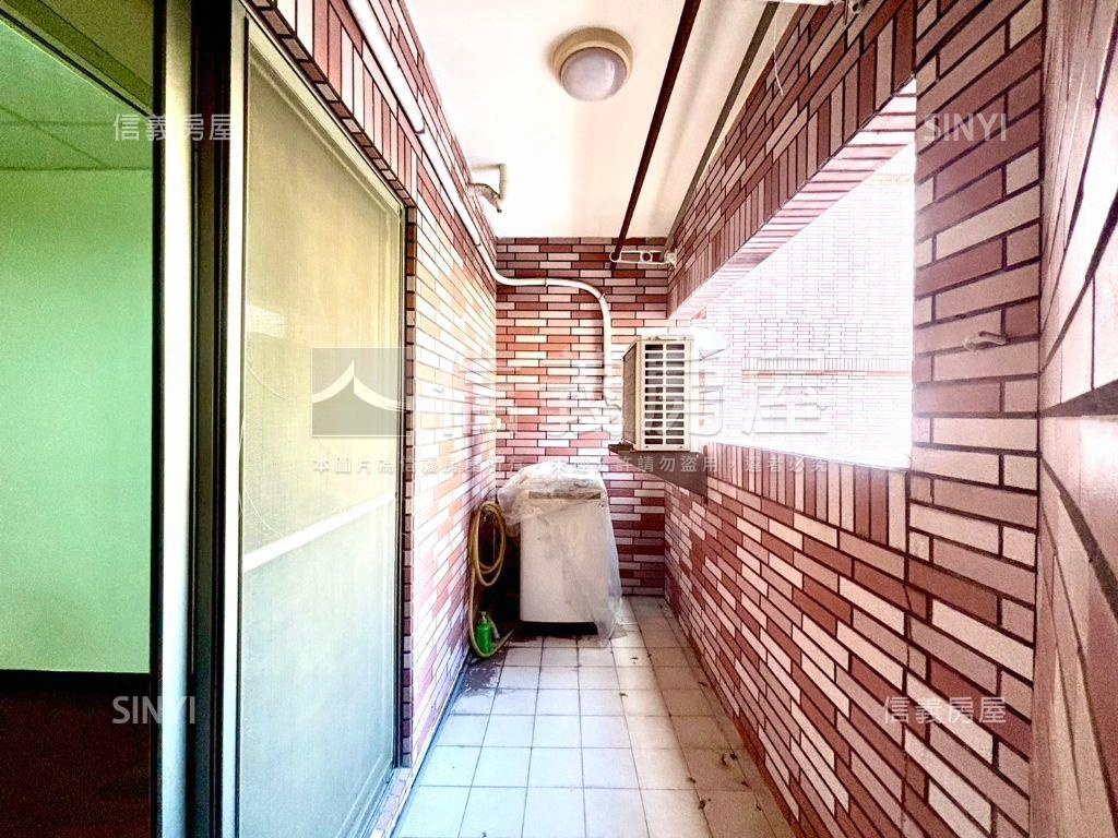 近榮總吃市金店面房屋室內格局與周邊環境