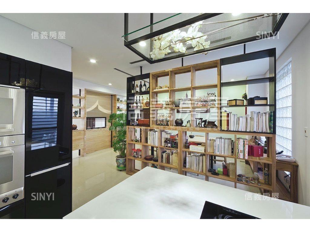 近青埔月眉路和風御墅透天房屋室內格局與周邊環境