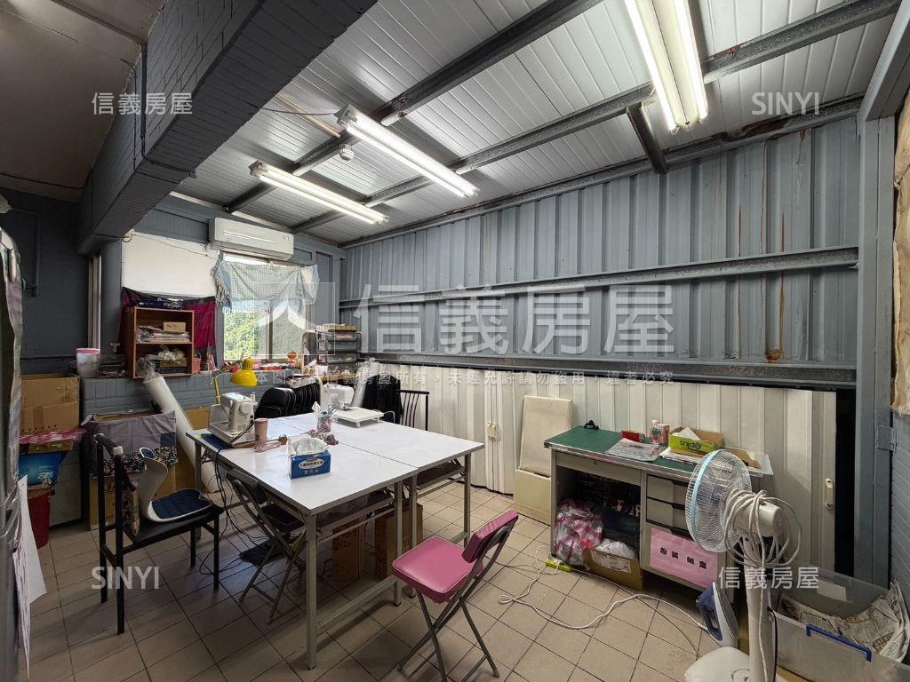 麥金轟動天下三房露臺戶房屋室內格局與周邊環境