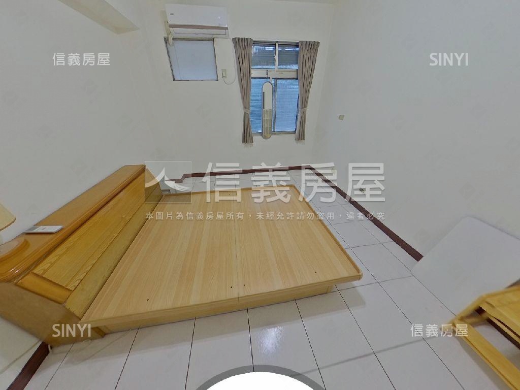 近捷運低總價電梯三房房屋室內格局與周邊環境