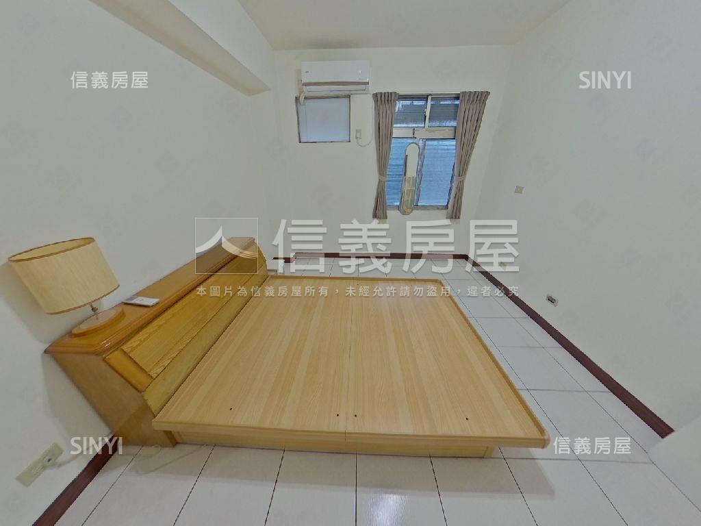 近捷運低總價電梯三房房屋室內格局與周邊環境