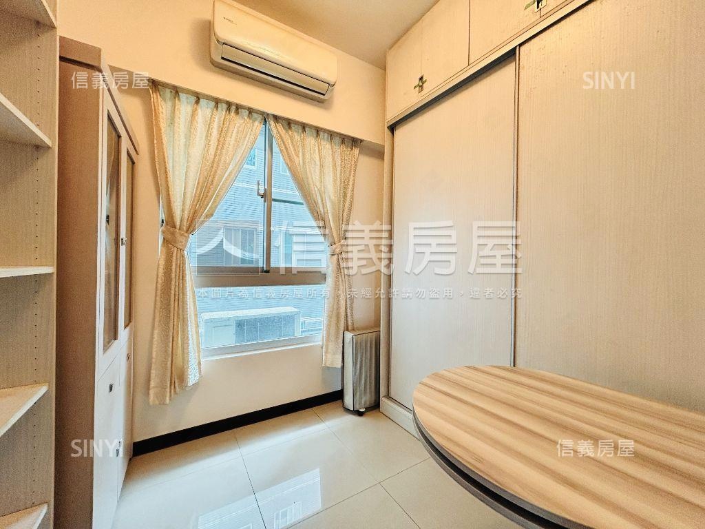 【專任】百合朝南景觀三房房屋室內格局與周邊環境