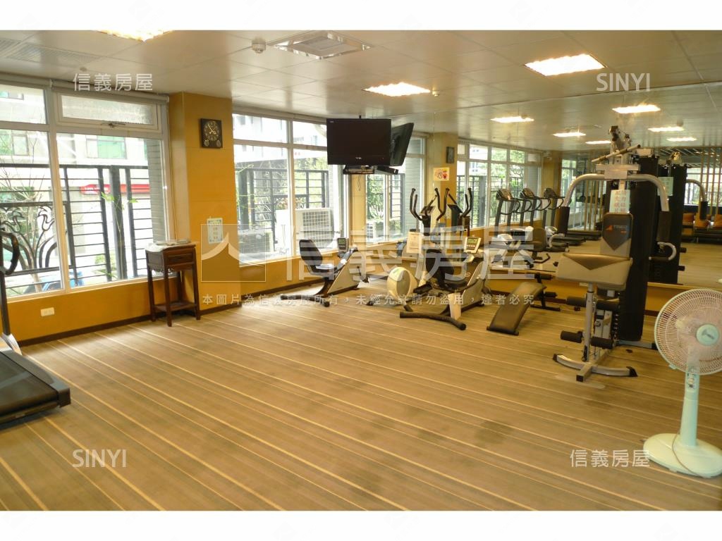 【專任】百合朝南景觀三房房屋室內格局與周邊環境