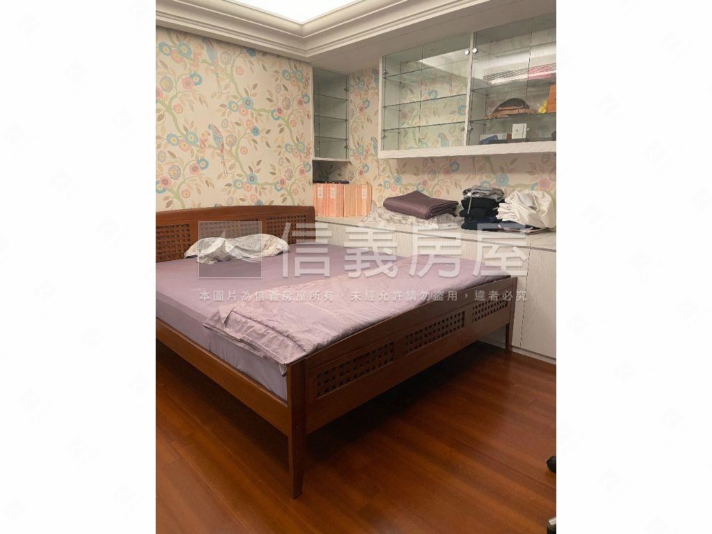 雙子星．帝王景觀戶房屋室內格局與周邊環境