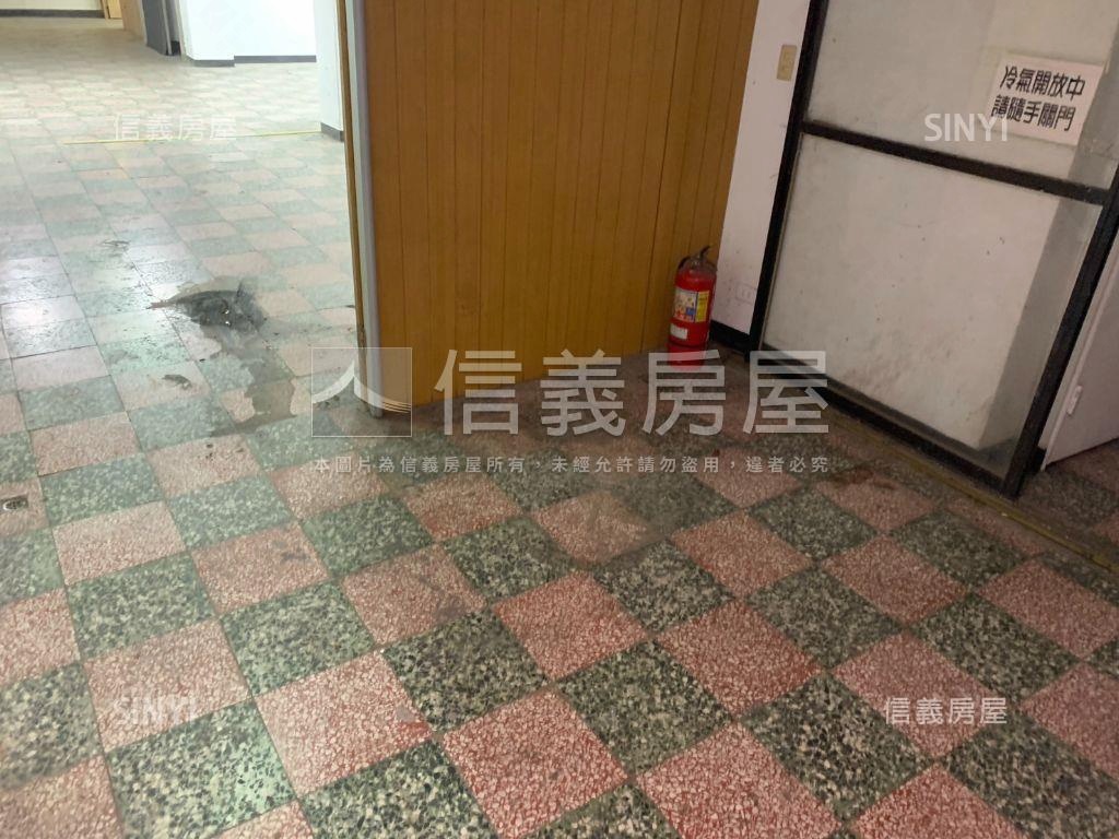 ☆西園地下大空間房屋室內格局與周邊環境