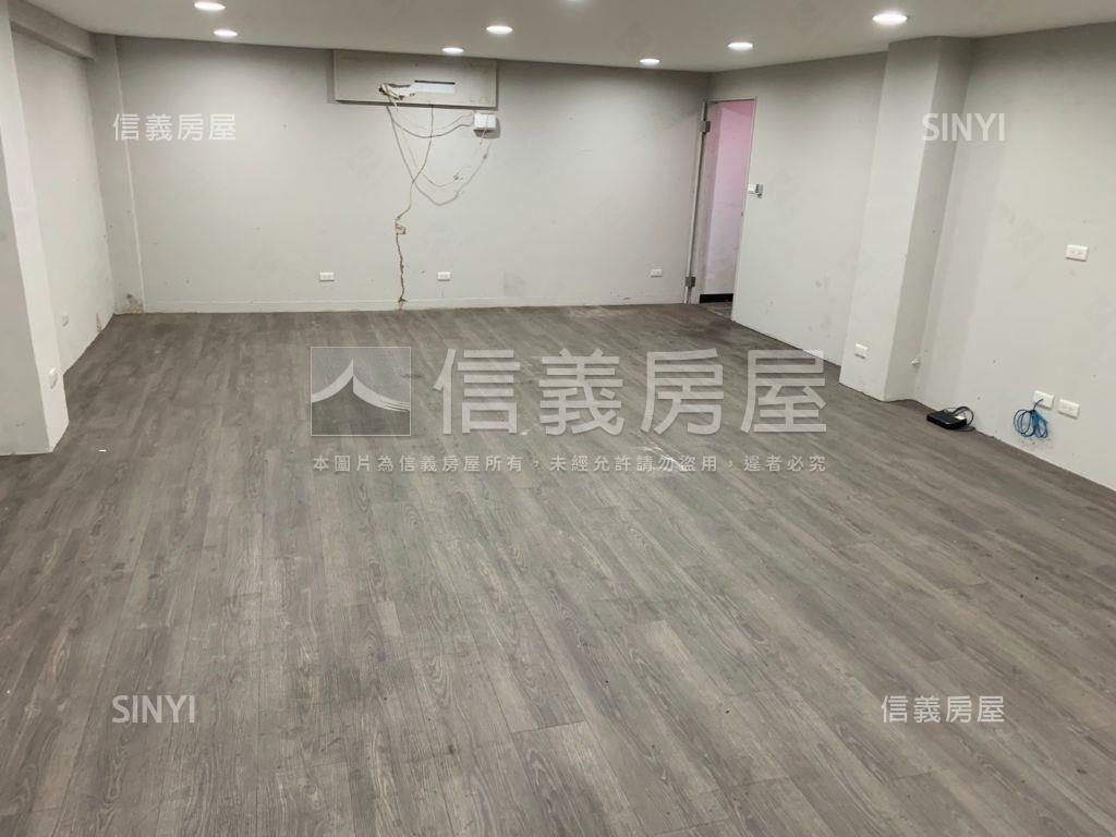 ☆西園地下大空間房屋室內格局與周邊環境