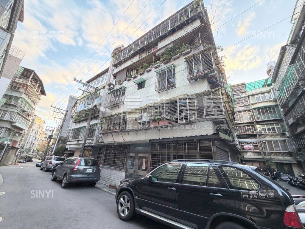 內湖靜巷三房美寓房屋室內格局與周邊環境