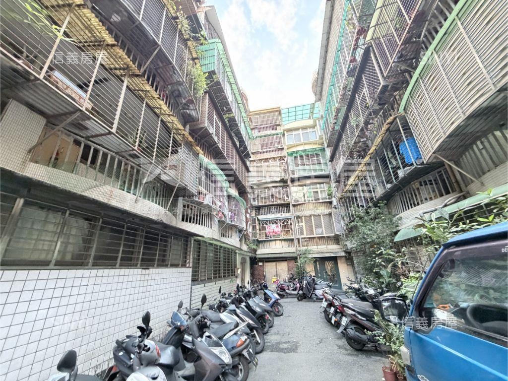 內湖靜巷三房美寓房屋室內格局與周邊環境