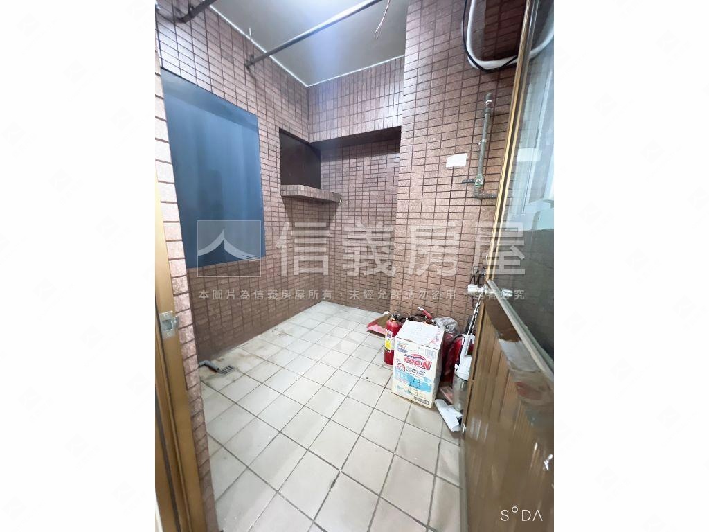 新埔雙捷運住辦房屋室內格局與周邊環境