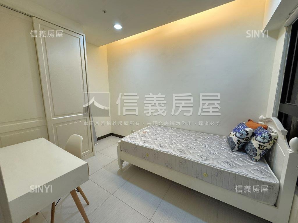 新悅城香榭輕奢２房平車房屋室內格局與周邊環境