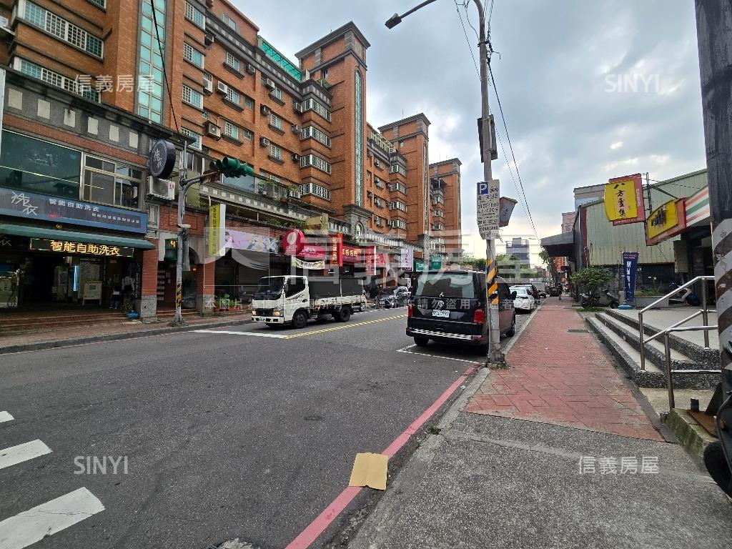 專‧智富館投資自用皆宜房屋室內格局與周邊環境