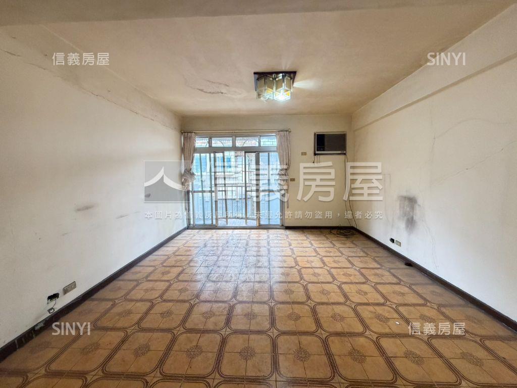 新店安民街低總價公寓房屋室內格局與周邊環境
