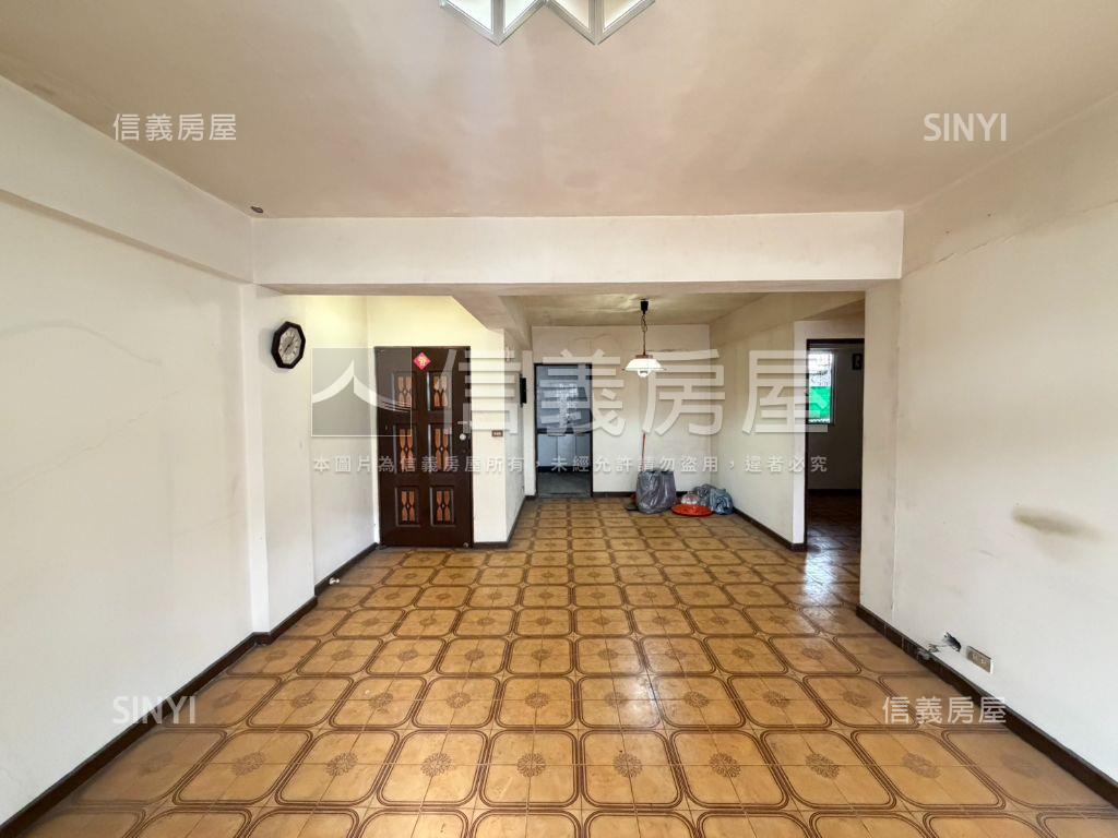 新店安民街低總價公寓房屋室內格局與周邊環境