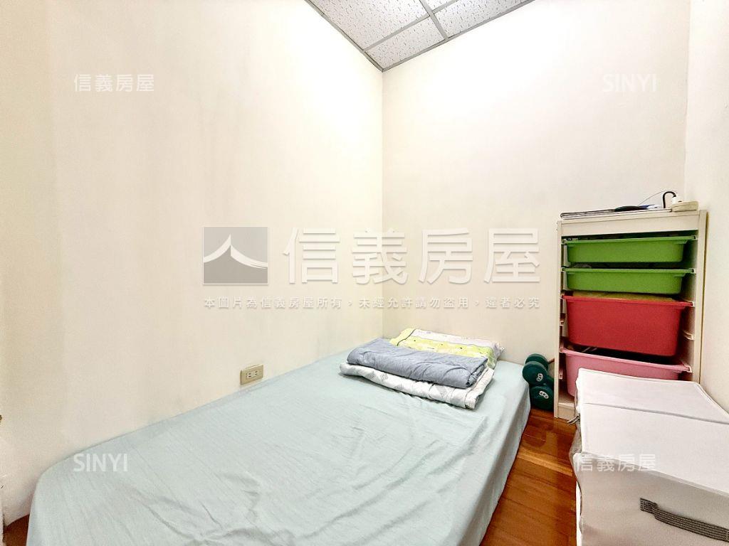 低總價！西屯視野兩房平車房屋室內格局與周邊環境