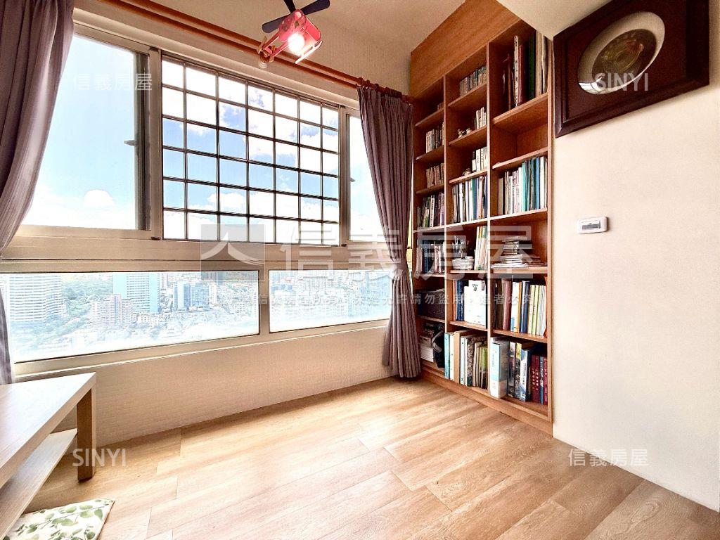 低總價！西屯視野兩房平車房屋室內格局與周邊環境