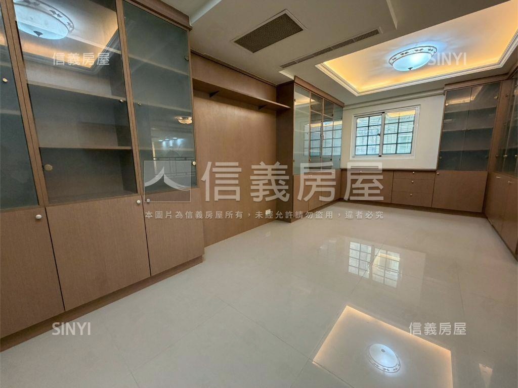 三本璞園透天房屋室內格局與周邊環境