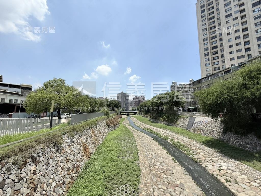 富宇德川三房平車視野戶房屋室內格局與周邊環境
