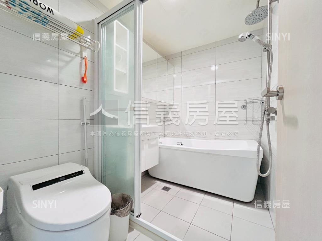 青埔高樓景觀兩房車位房屋室內格局與周邊環境