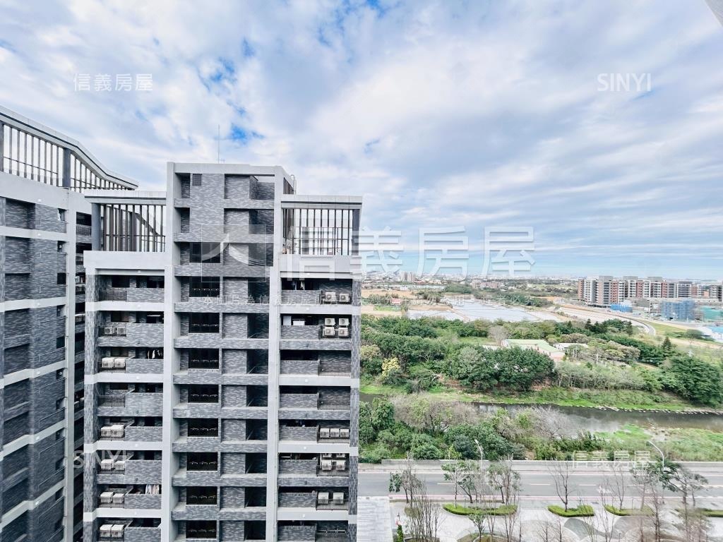 青埔高樓景觀兩房車位房屋室內格局與周邊環境