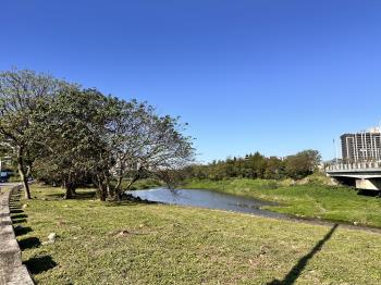 青埔高樓裝潢兩房車位