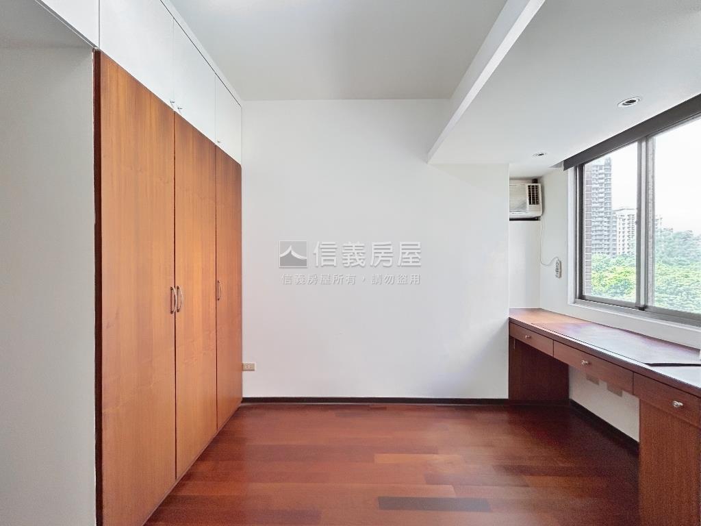 稀有唐莊樹梢綠景好屋房屋室內格局與周邊環境