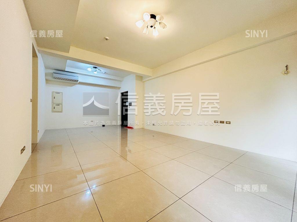 專任★築城詠富★稀有釋出房屋室內格局與周邊環境