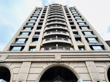 專任★築城詠富★稀有釋出