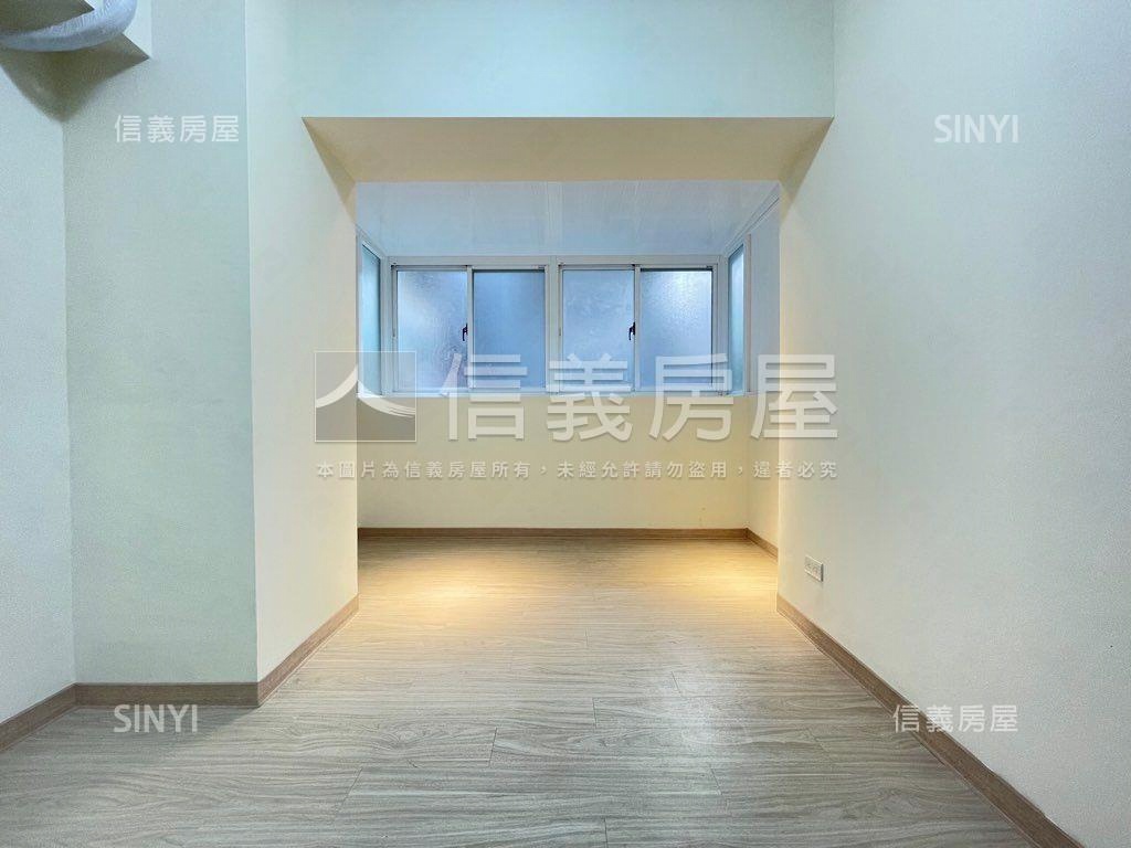 永安獨立出入一二樓雙車位房屋室內格局與周邊環境