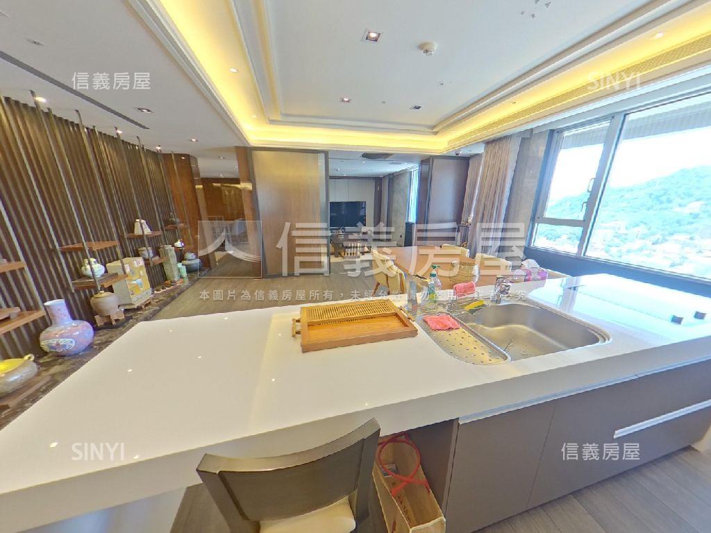 新店豪宅總裁的家房屋室內格局與周邊環境