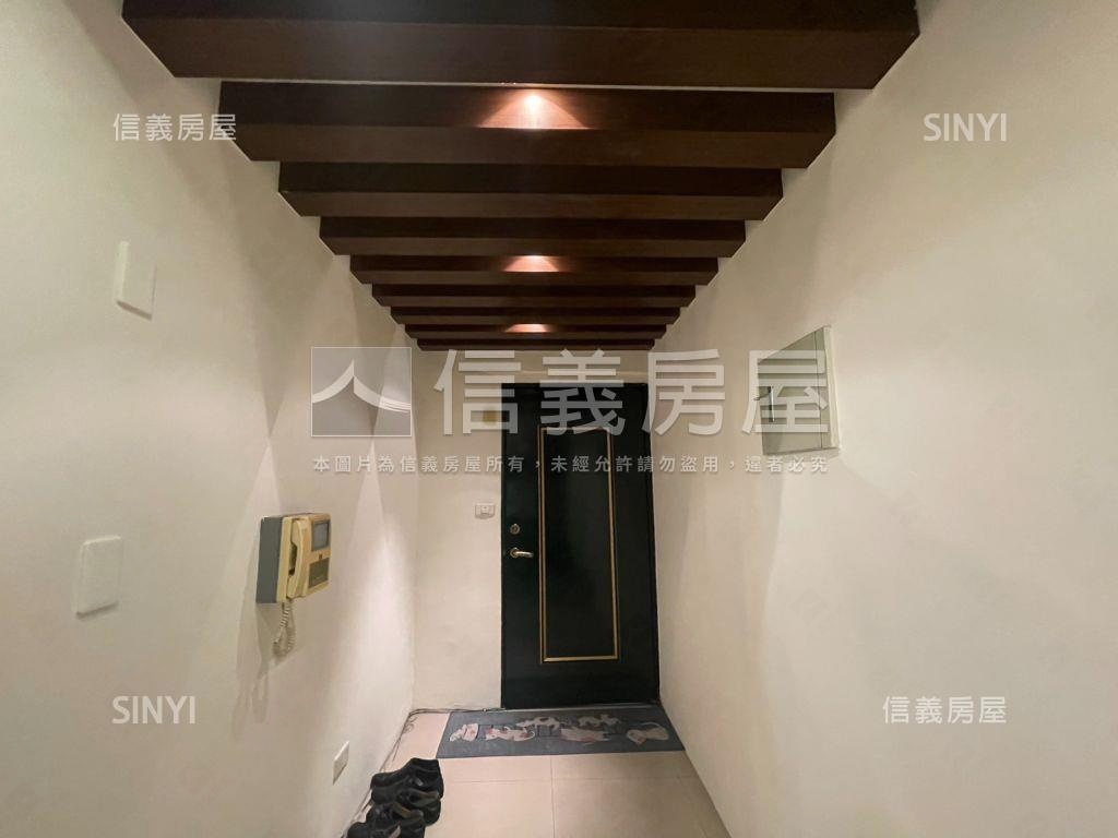 極限核心世貿辦公房屋室內格局與周邊環境