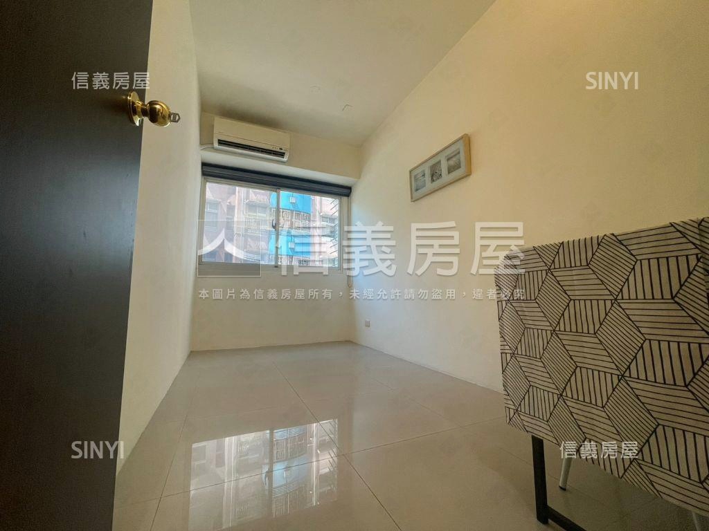 極限核心世貿辦公房屋室內格局與周邊環境