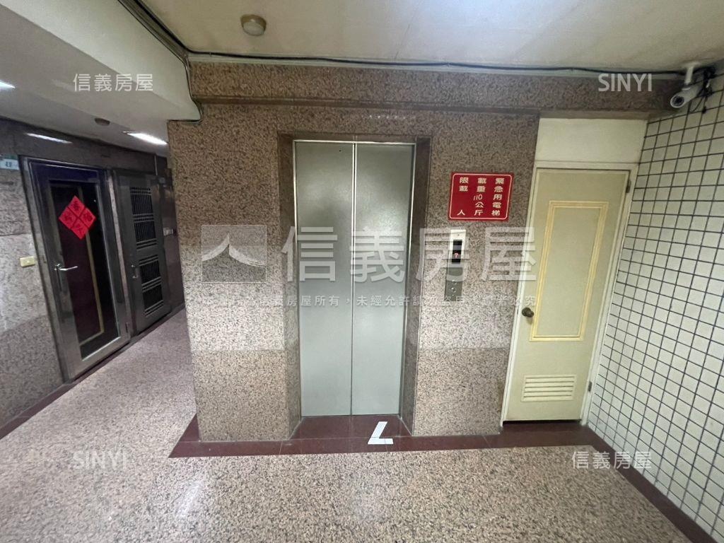 極限核心世貿辦公房屋室內格局與周邊環境