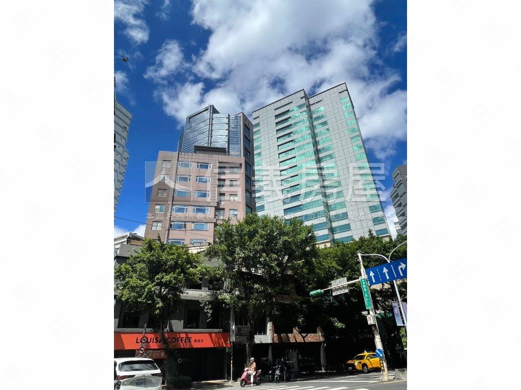 極限核心世貿辦公房屋室內格局與周邊環境