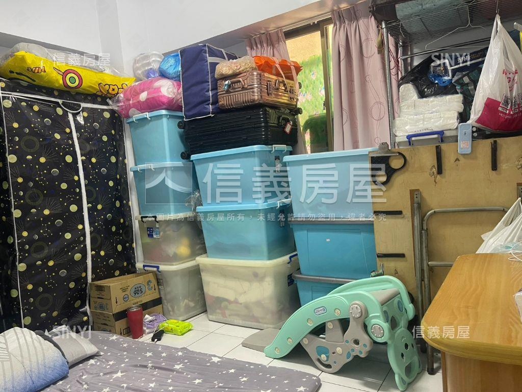 大寮陽明山莊正路採光三房房屋室內格局與周邊環境