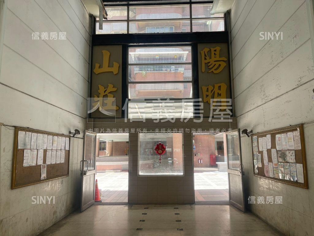 大寮陽明山莊正路採光三房房屋室內格局與周邊環境