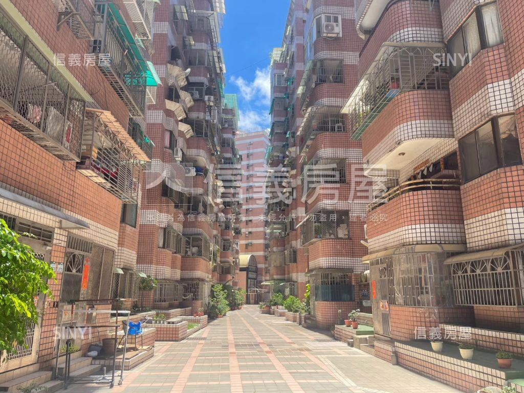 成家希望正路採光明亮三房房屋室內格局與周邊環境