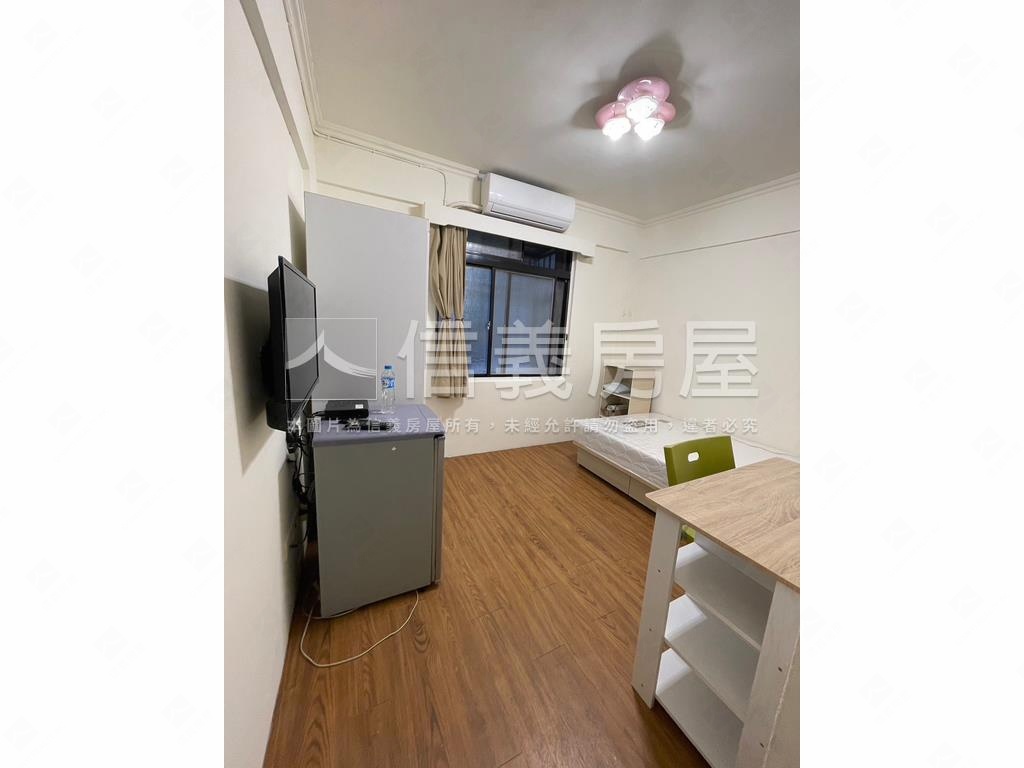 內湖捷運。財源旺旺宅房屋室內格局與周邊環境