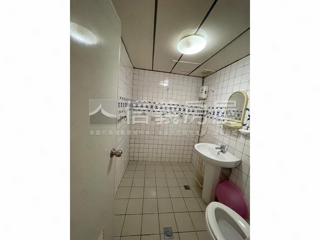 內湖捷運。財源旺旺宅房屋室內格局與周邊環境