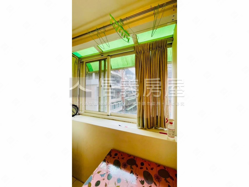 內湖捷運。財源旺旺宅房屋室內格局與周邊環境