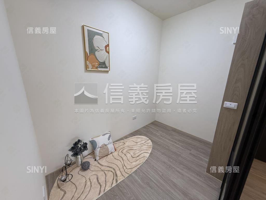 近文化中心美三房雙車位房屋室內格局與周邊環境