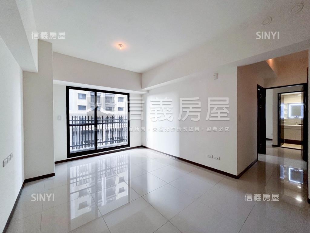 長虹天韻三房平車房屋室內格局與周邊環境